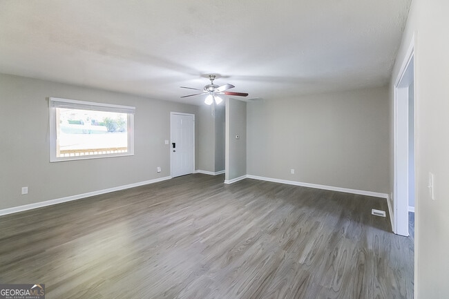 Foto del edificio - 3212 Pine Branch Ct