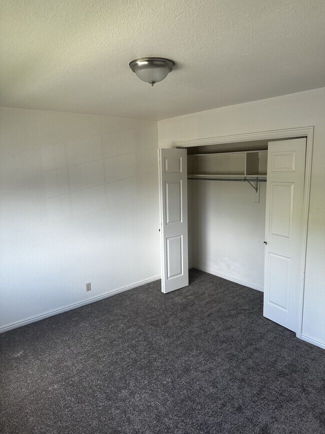 Building Photo - For a limited time sign for $1295 a month