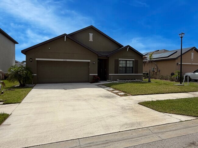 Building Photo - 5306 Entertainment Way