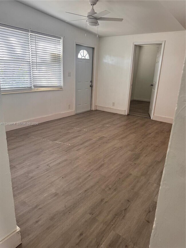 Foto del edificio - 5721 SW 41st St