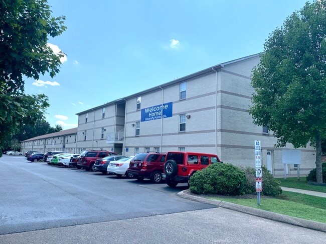 Building Photo - University Pointe Apartments - Utilities Incl