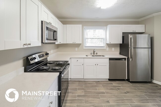 Building Photo - 395 Fox Trail Dr