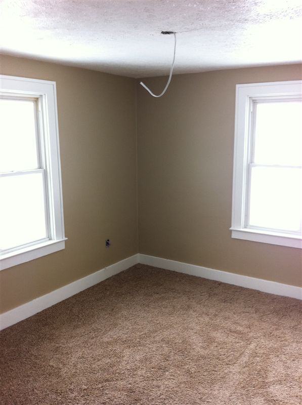 Building Photo - 3 br, 1.5 bath House - 1640 Kalamazoo