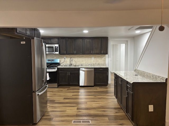 Foto del edificio - 2523 Hood Ave NW