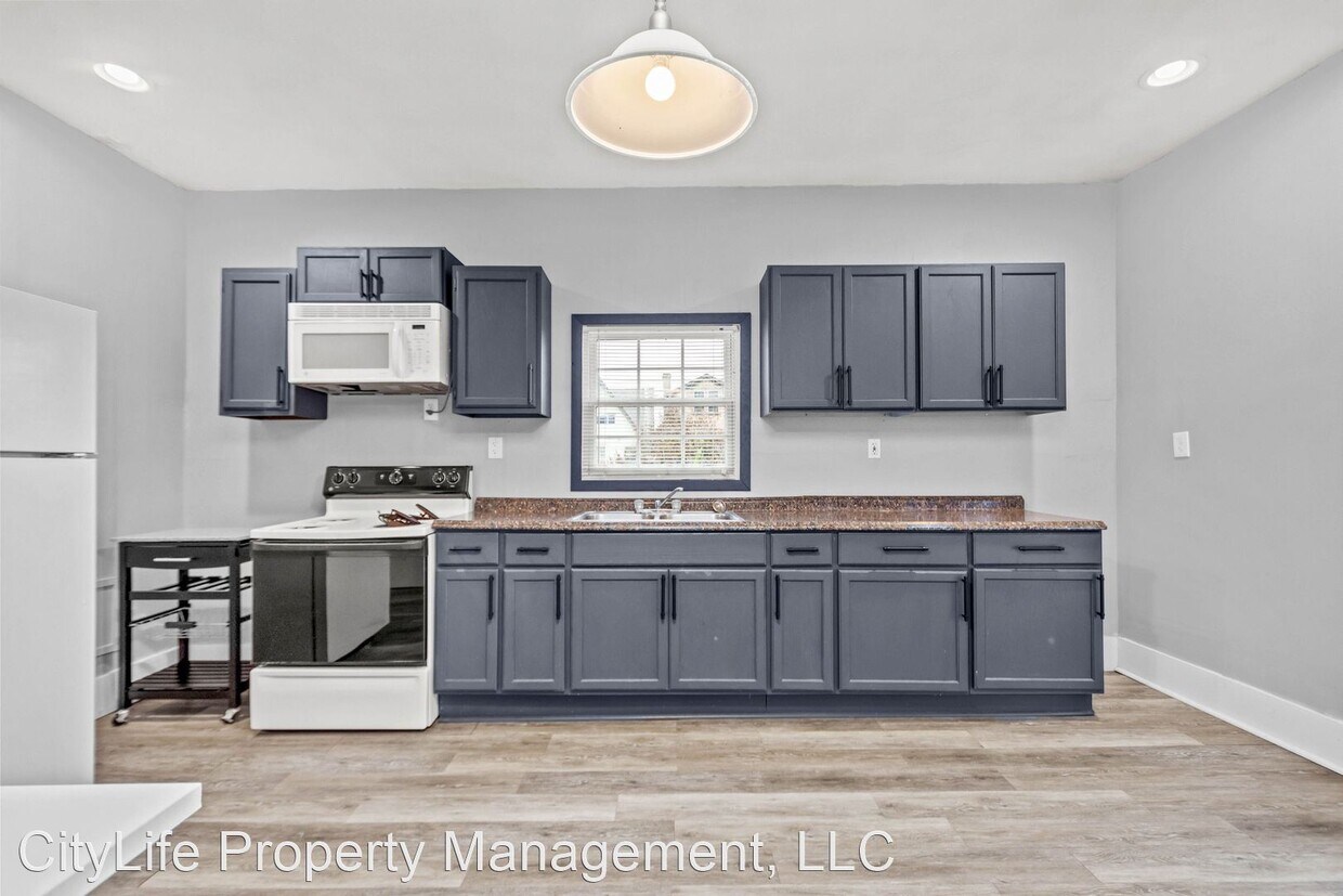 Foto principal - 3 br, 2.5 bath House - 32 Adrian Street