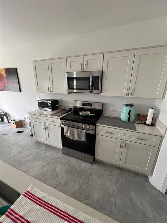 Foto del edificio - 1406 Deepwater Cir