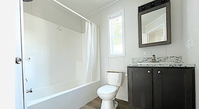 Foto del edificio - 17038 Coventry Ln