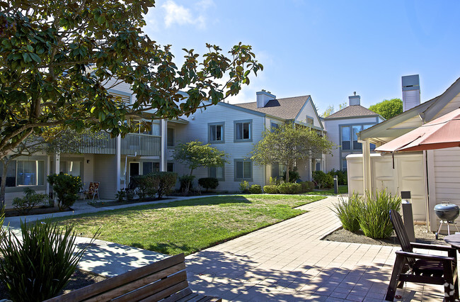 Building Photo - Via Pacifica Gardens