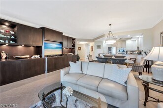 Building Photo - 23850 Via Italia Cir