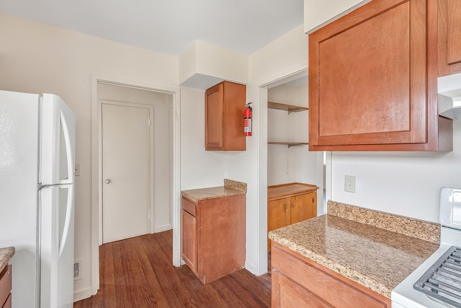 Building Photo - Barberry Townhouses