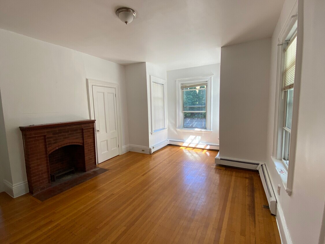 299 Highland Ave Unit 2, Quincy, MA 02170 Apartments in Quincy, MA