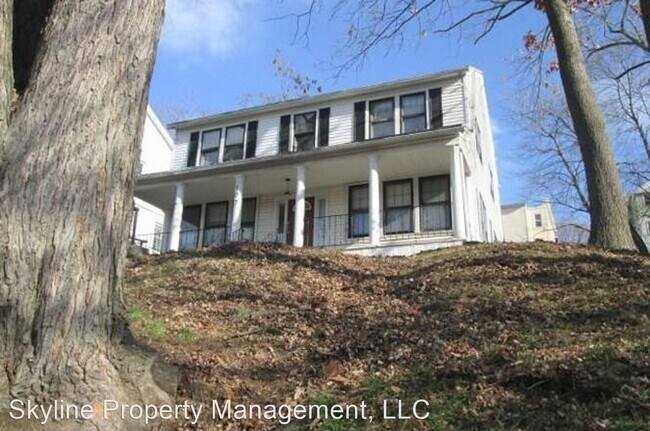 Building Photo - 5 br, 2 bath House - 107 Lounsbury Avenue