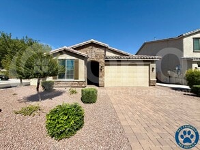 Building Photo - 35231 N Braeden Dr