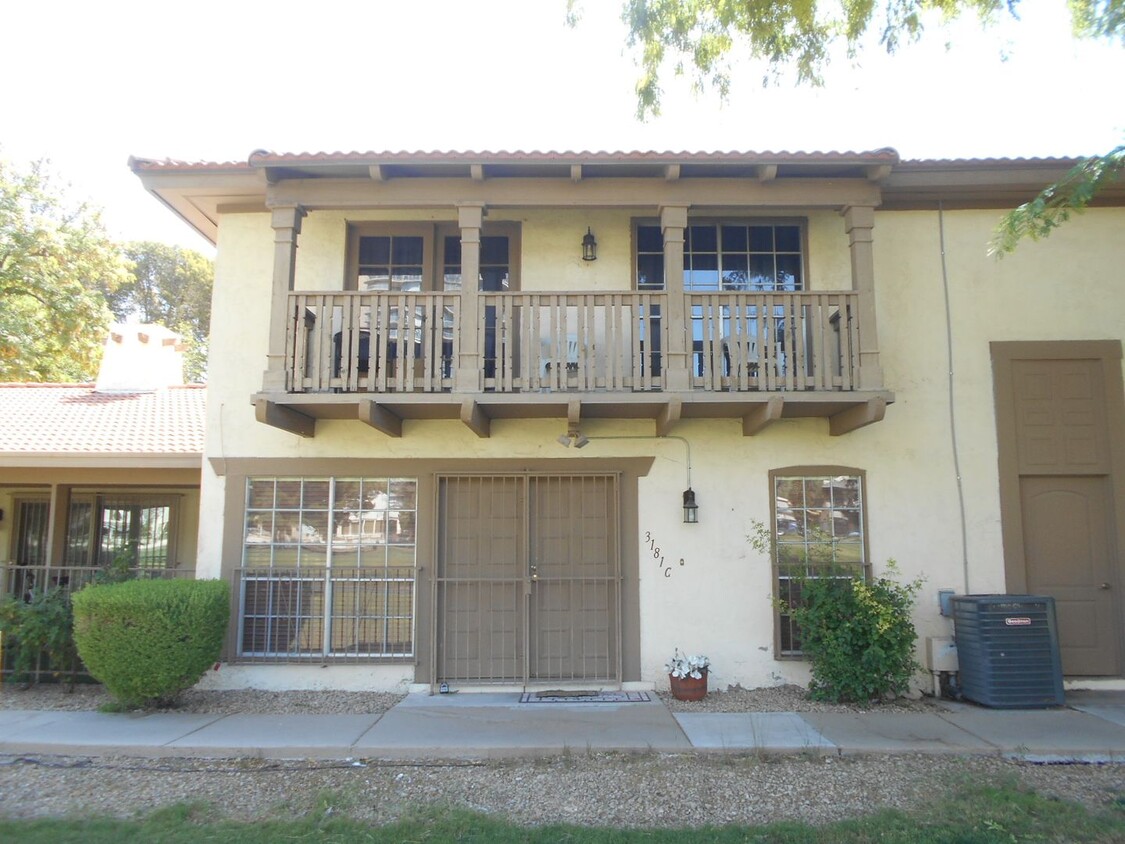 Foto principal - Beautiful 2 Bedroom Townhome in Las Vegas ...