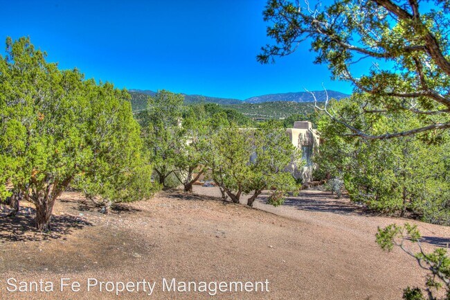 Building Photo - 3 br, 2.5 bath House - 1041 Mansion Ridge ...