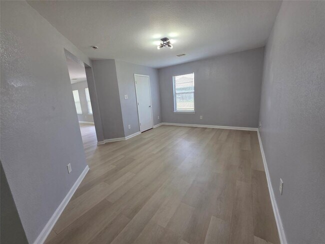 Building Photo - 22510 Auburn Valley Ln