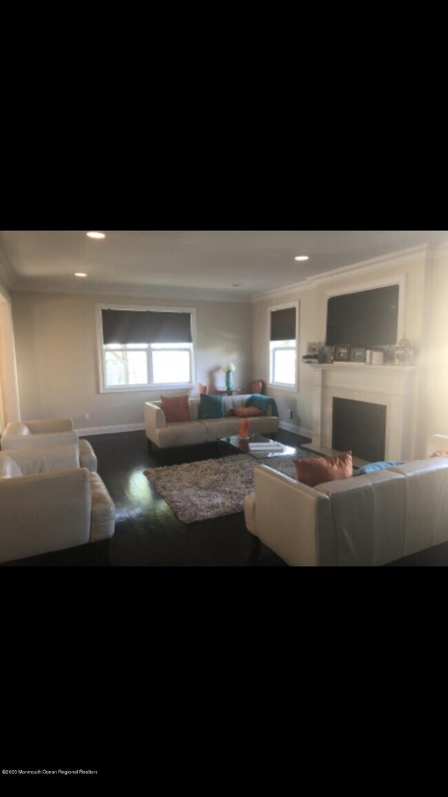 Building Photo - 338 Elberon Blvd