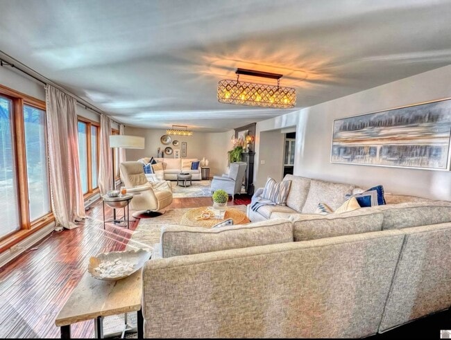 Foto del edificio - 7 Pleasant View Ln