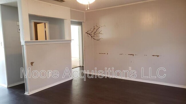 Building Photo - 3510 Garland Road
