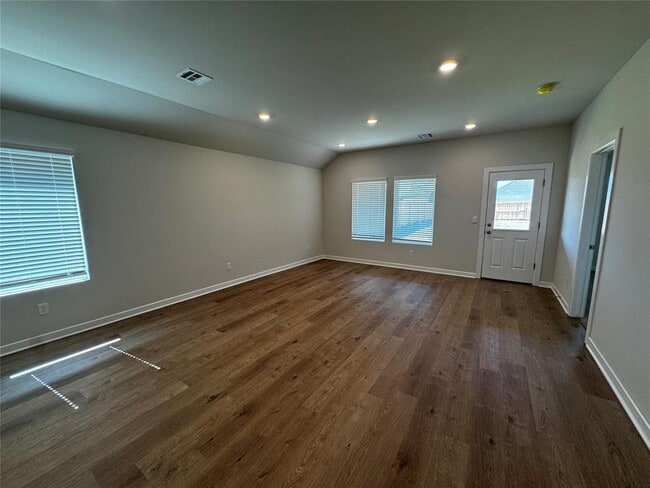 Building Photo - 9041 NW 149th Ter
