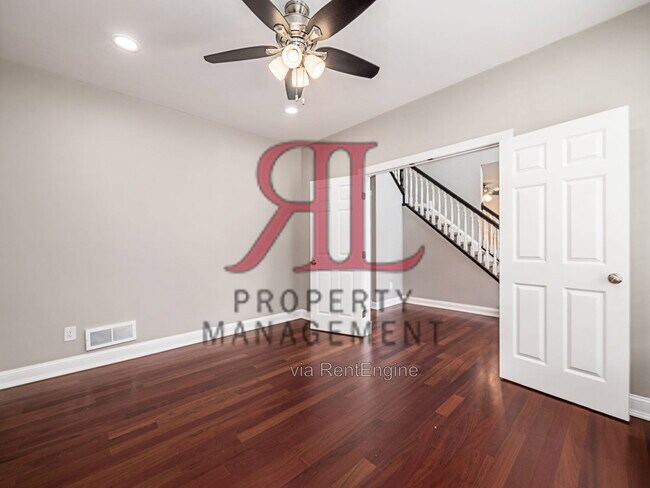 Foto del edificio - 7048 Dean Farm Rd