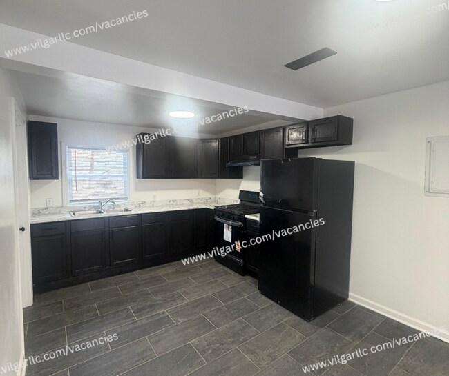 Foto del edificio - Newly Renovated 3-Bedroom • 1-Bathroom Home
