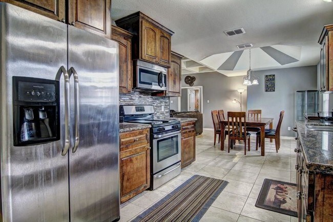 Building Photo - 3141 Horne Rd