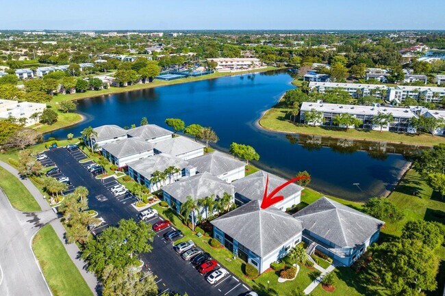 Building Photo - 15235 Lakes of Delray Blvd