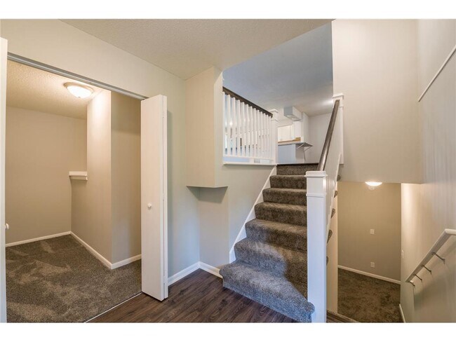 Building Photo - 5590 Timber Ln