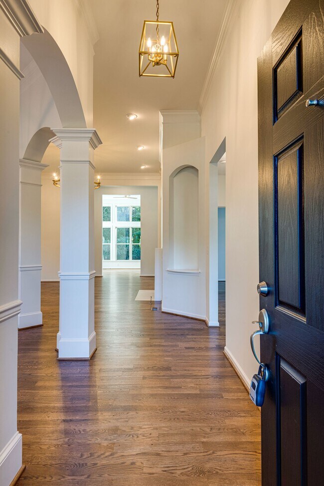 Foto del edificio - 1355 Sweetwater Dr