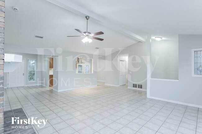Foto del edificio - 2391 Stonebridge Dr