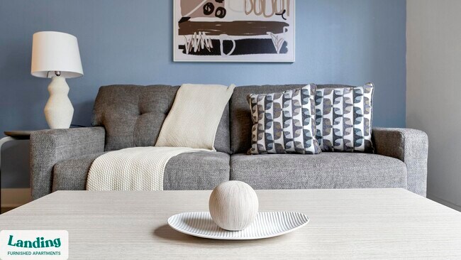 Building Photo - 810 W St Johns Ave