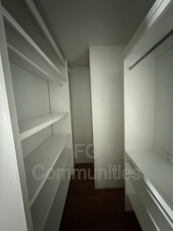 Foto del edificio - 212 Fern Ct