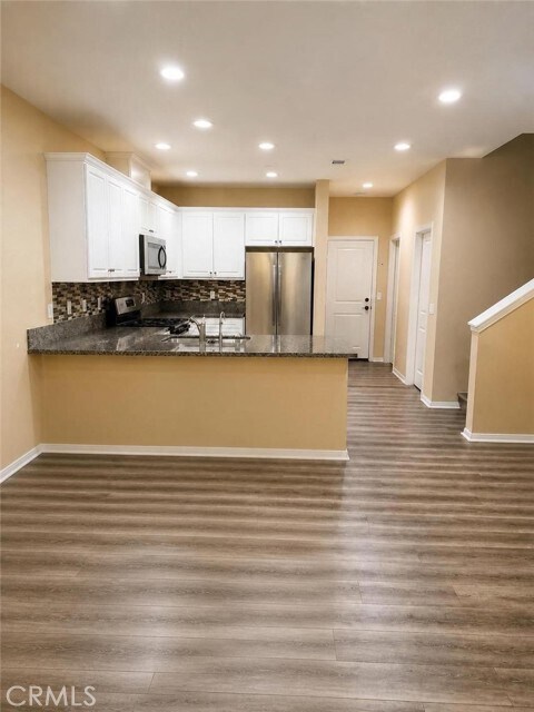Foto del edificio - 2818 E Berry Loop Privado