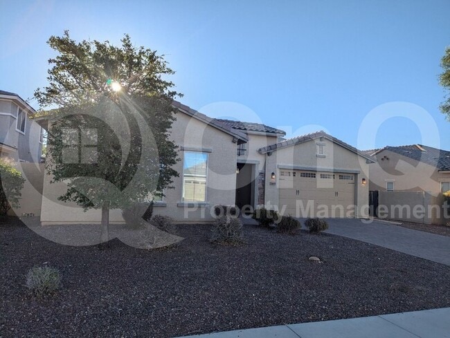 Building Photo - 7469 W Remuda Dr