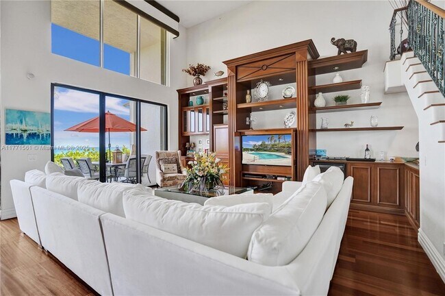 Foto del edificio - 2000 N Ocean Blvd
