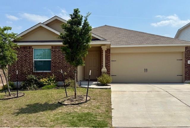 Foto principal - 502 Golden Plains Pkwy