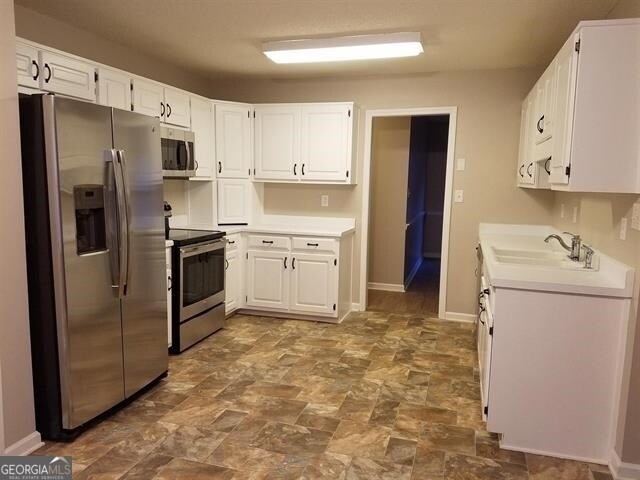 Building Photo - 45 Springfield Dr