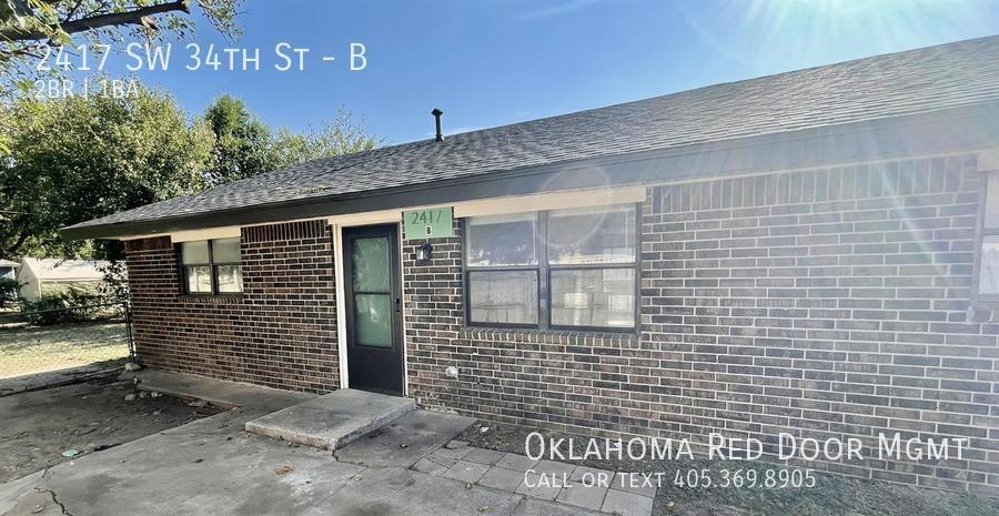 Primary Photo - 2417 SW 34th St