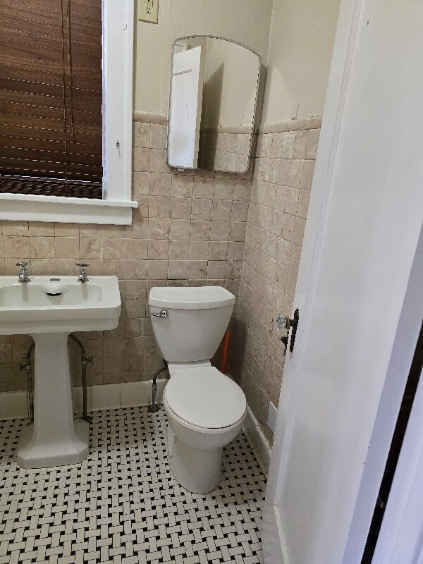 Foto del edificio - 1730 Union St