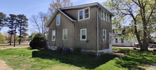 Foto del edificio - three bedroom home in Midlothian
