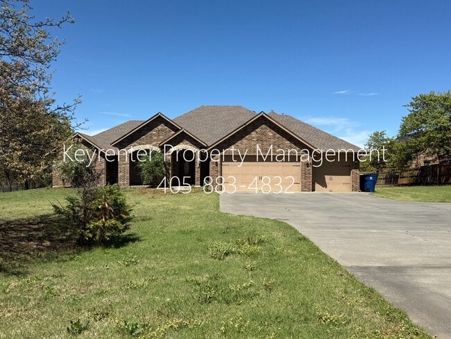 Building Photo - Beautiful Upscale 3BD/3BTH + Office Home on Over an Acre in Choctaw