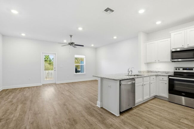 Foto del edificio - 1651 Caleigh Ct