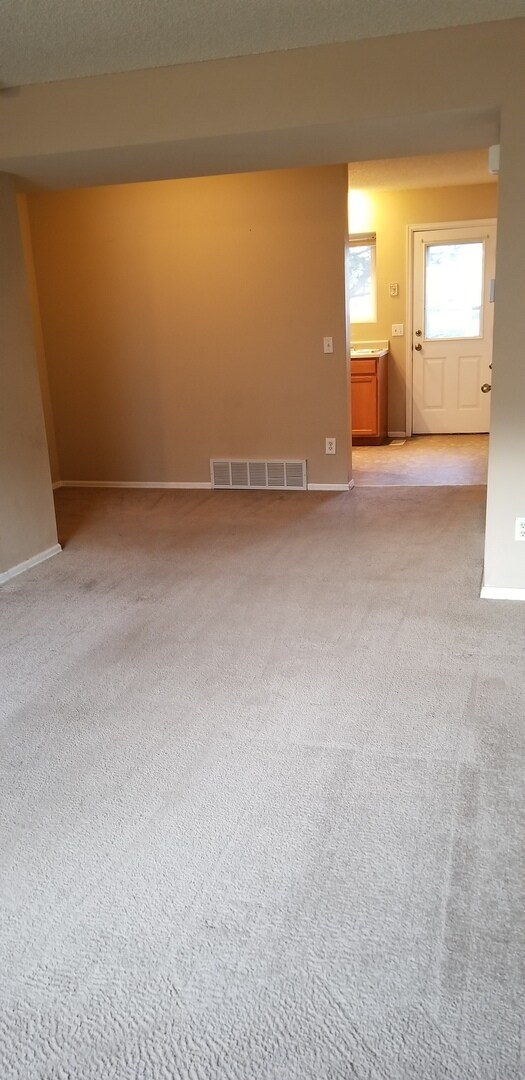 Photo - 3146 Bridgewater Dr Apartment