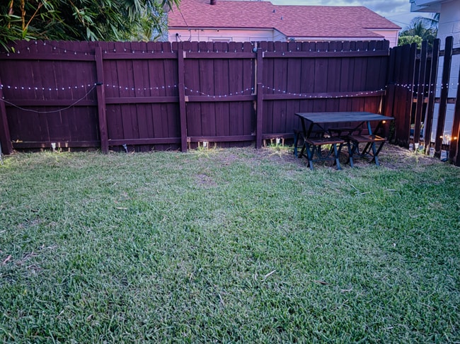 Photo - 6312 Lake Ave House