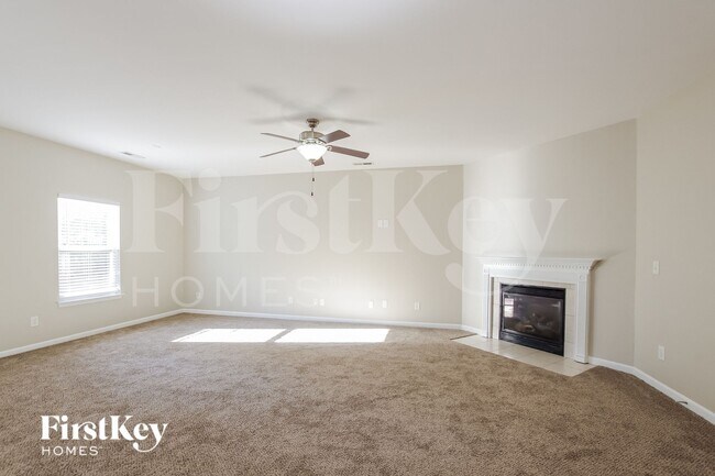 Foto del edificio - 15607 Lakepoint Forest Dr