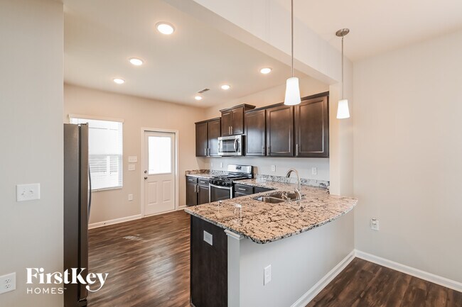 Foto del edificio - 2114 Attend Xing