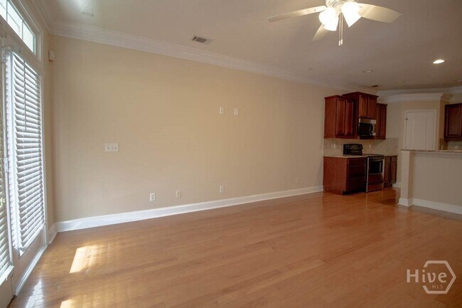 Foto del edificio - 127 Ventura Pl