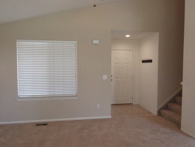 Building Photo - 9209 Welby Cir