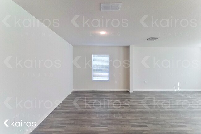 Building Photo - 6316 Fanning St.